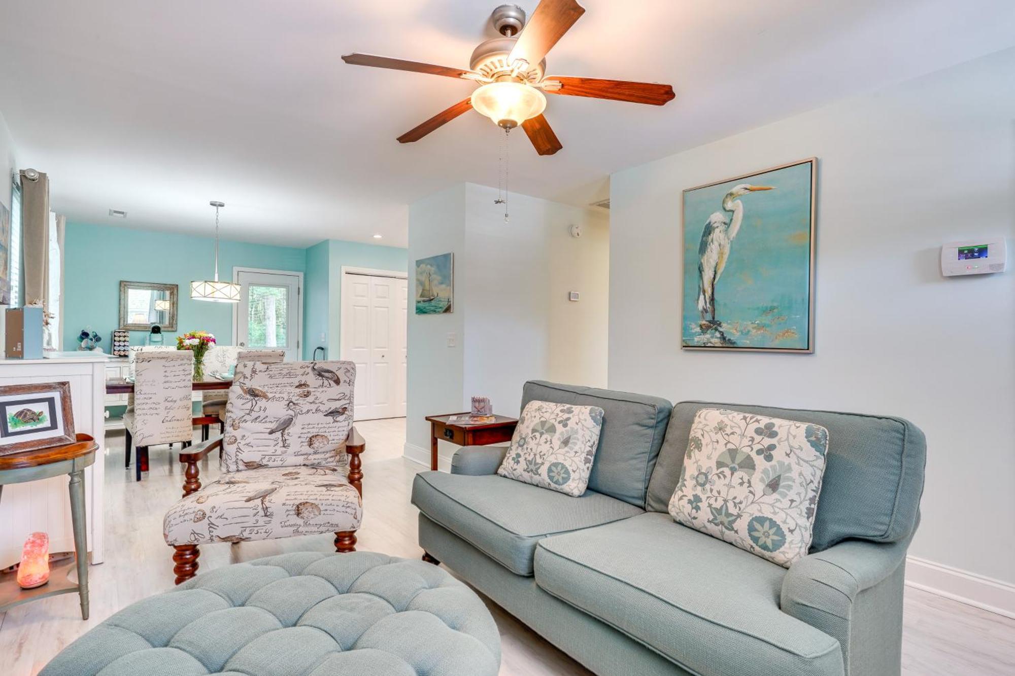 Cozy Goose Creek Escape With Patio And Grill Villa Екстериор снимка