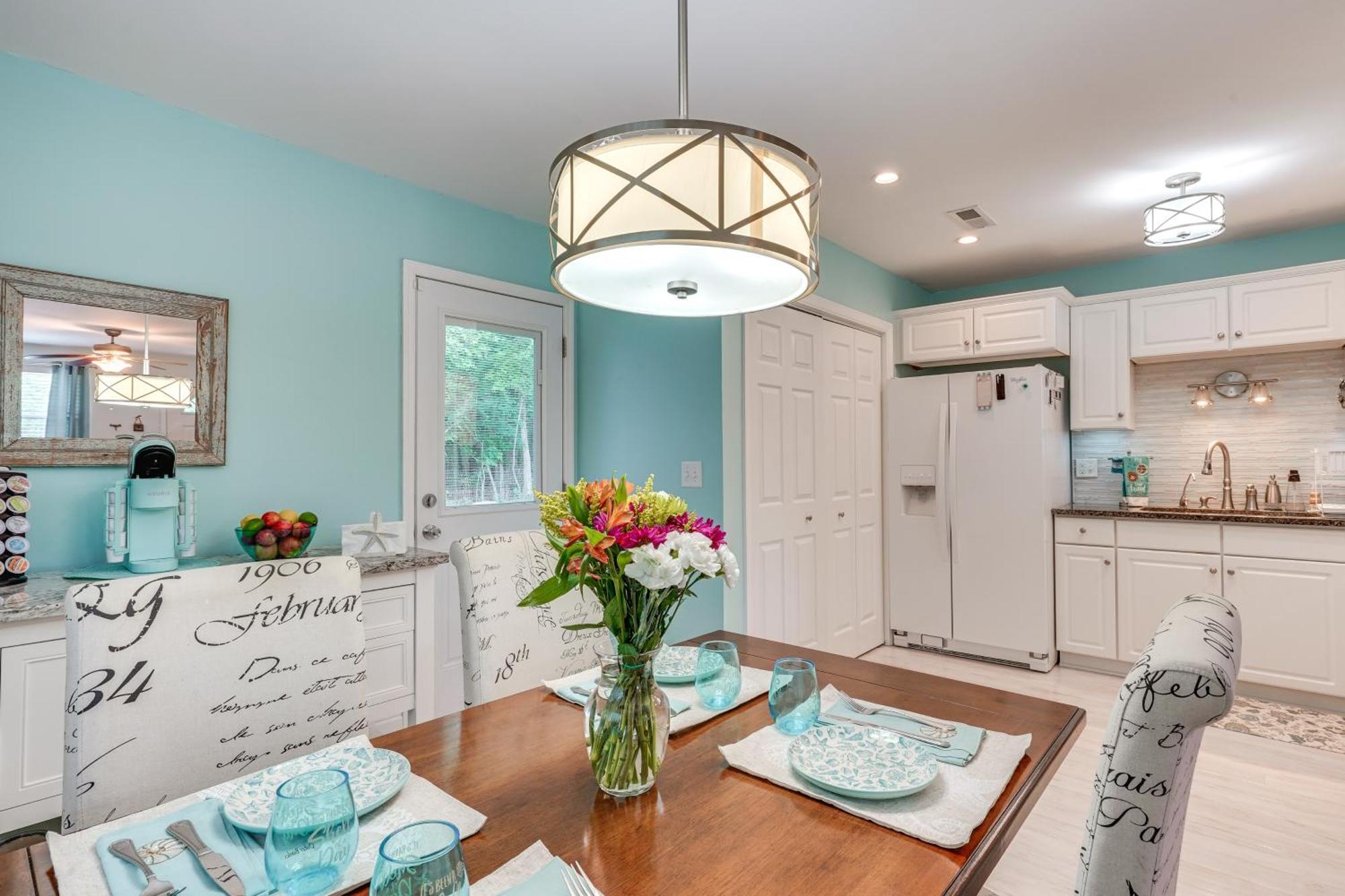 Cozy Goose Creek Escape With Patio And Grill Villa Екстериор снимка